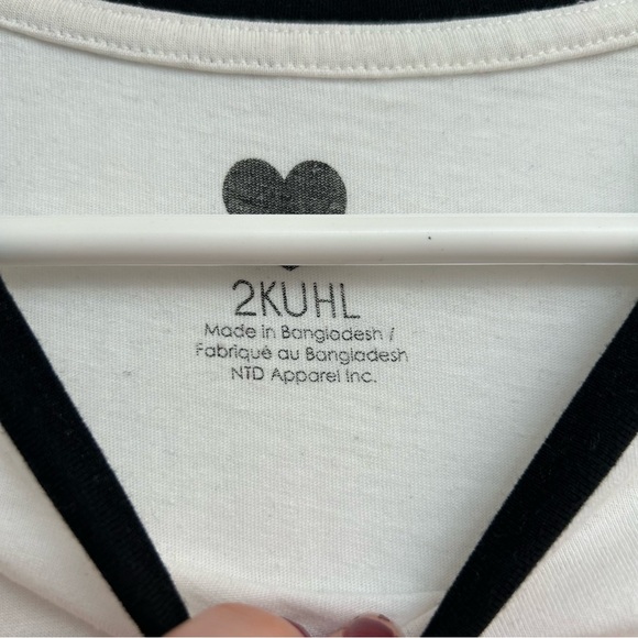 Santa Baby Tee - Picture 9 of 12